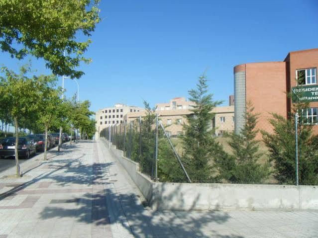 Residencia Universitaria Atilano Coco Salamanca Bagian luar foto